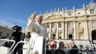 Pope Francis General Audience: Feed the hungry, give drink to the thirsty